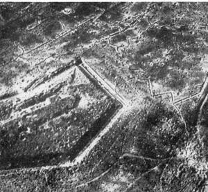 Das Bild zeigt das Fort Douaumont 1916